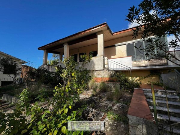 casa indipendente in vendita a Montecorice