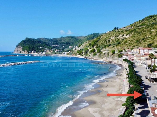 appartamento in vendita a Montecorice in zona Agnone