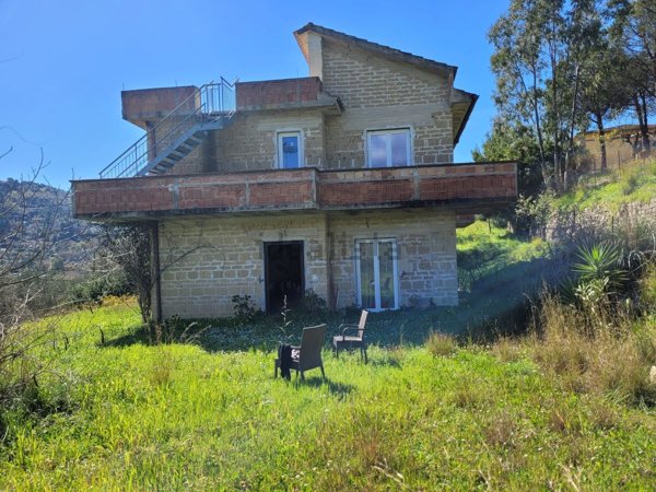 pentavano in vendita a Montecorice