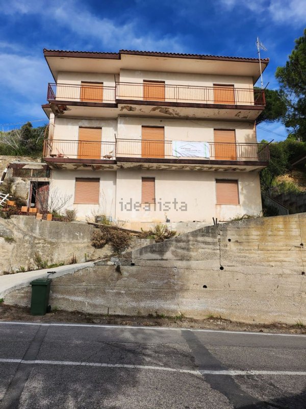 casa indipendente in vendita a Montecorice