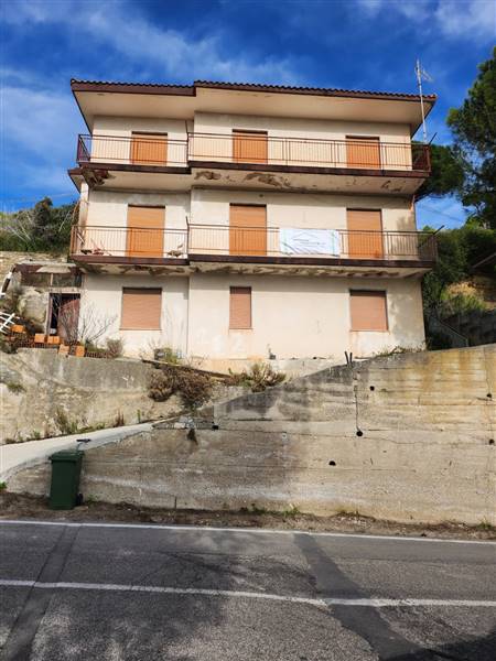 casa indipendente in vendita a Montecorice