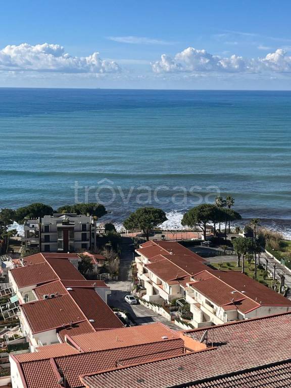 appartamento in vendita a Montecorice