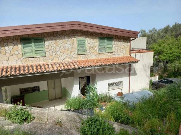 casa indipendente in vendita a Montecorice in zona Case del Conte