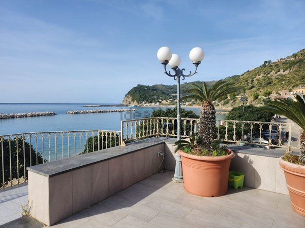 appartamento in vendita a Montecorice in zona Agnone