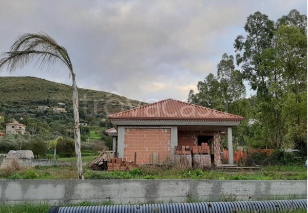 casa indipendente in vendita a Montecorice