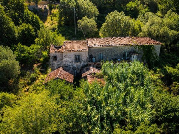 casa indipendente in vendita a Montecorice in zona Case del Conte