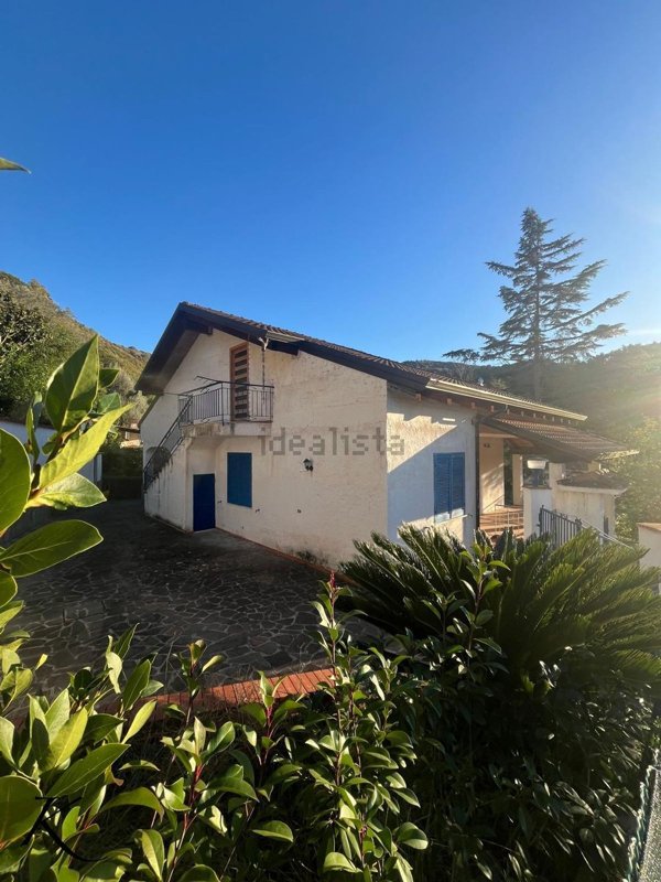 casa indipendente in vendita a Montecorice