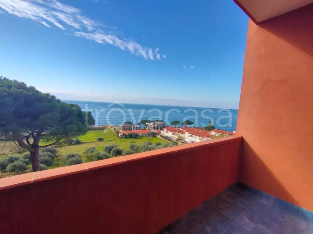 appartamento in vendita a Montecorice in zona Agnone