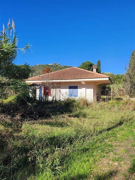 casa indipendente in vendita a Montecorice in zona Case del Conte