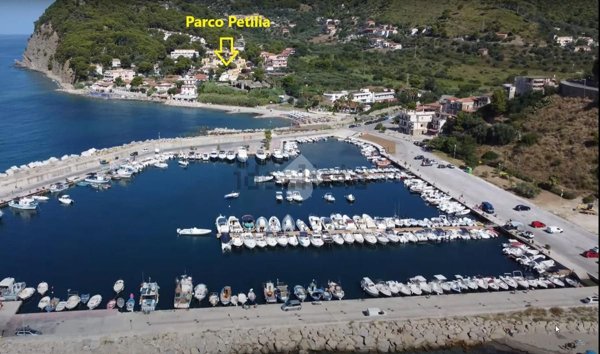 appartamento in vendita a Montecorice in zona Agnone
