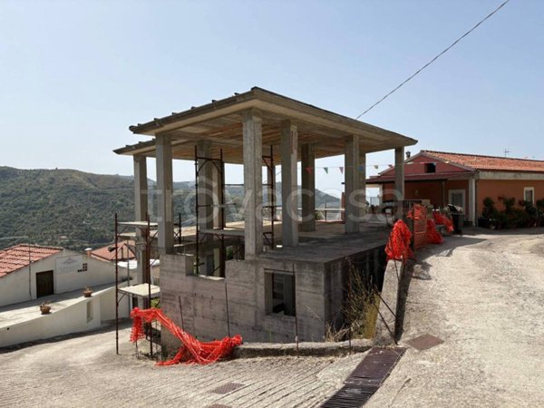 casa indipendente in vendita a Montecorice in zona Ortodonico