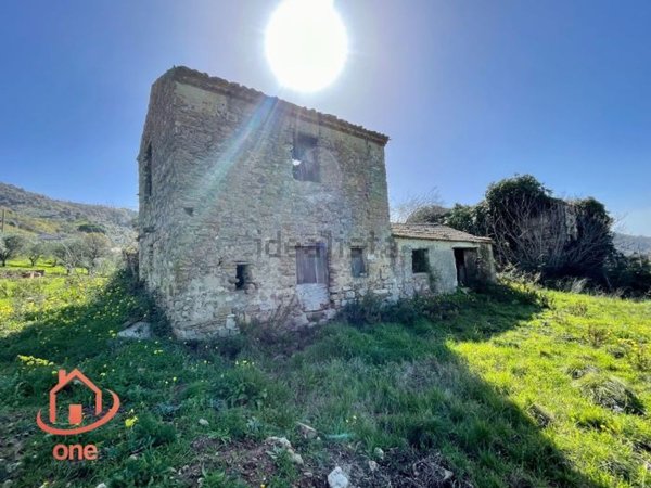 casa indipendente in vendita a Montecorice