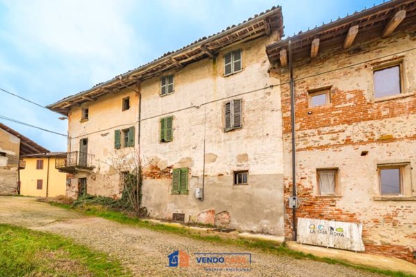 casa indipendente in vendita a Cherasco in zona San Bartolomeo