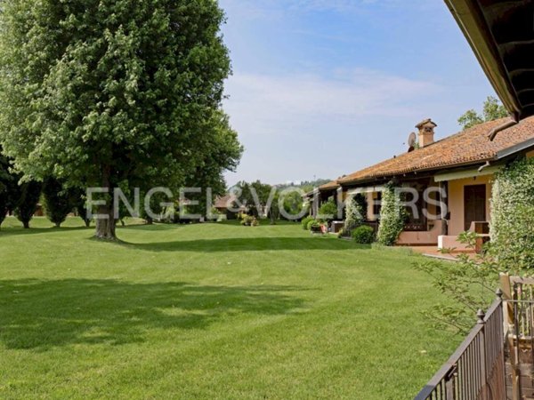 casa indipendente in vendita a Cherasco