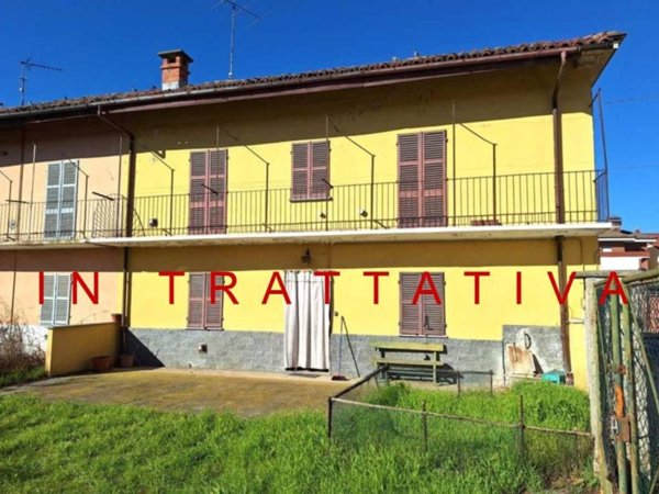 casa indipendente in vendita a Cherasco