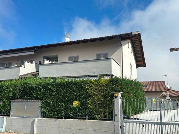 appartamento in vendita a Cherasco in zona Roreto