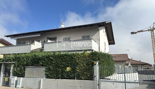 appartamento in vendita a Cherasco in zona Roreto
