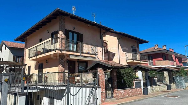 appartamento in vendita a Cherasco in zona Roreto