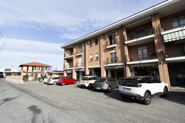 appartamento in vendita a Cherasco in zona Roreto