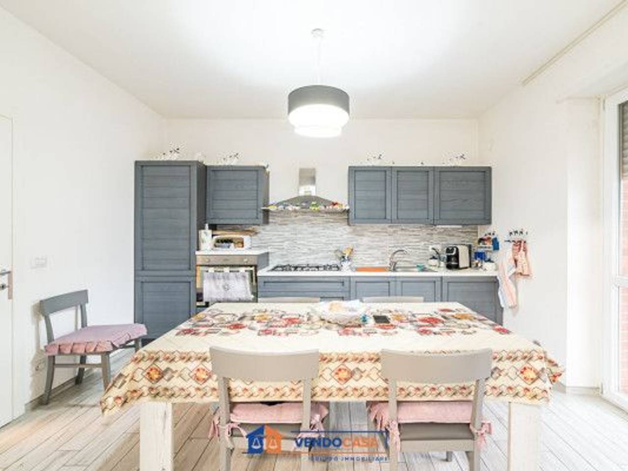 appartamento in vendita a Cherasco in zona Roreto