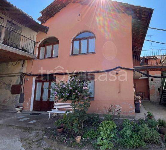 casa indipendente in vendita a Cherasco