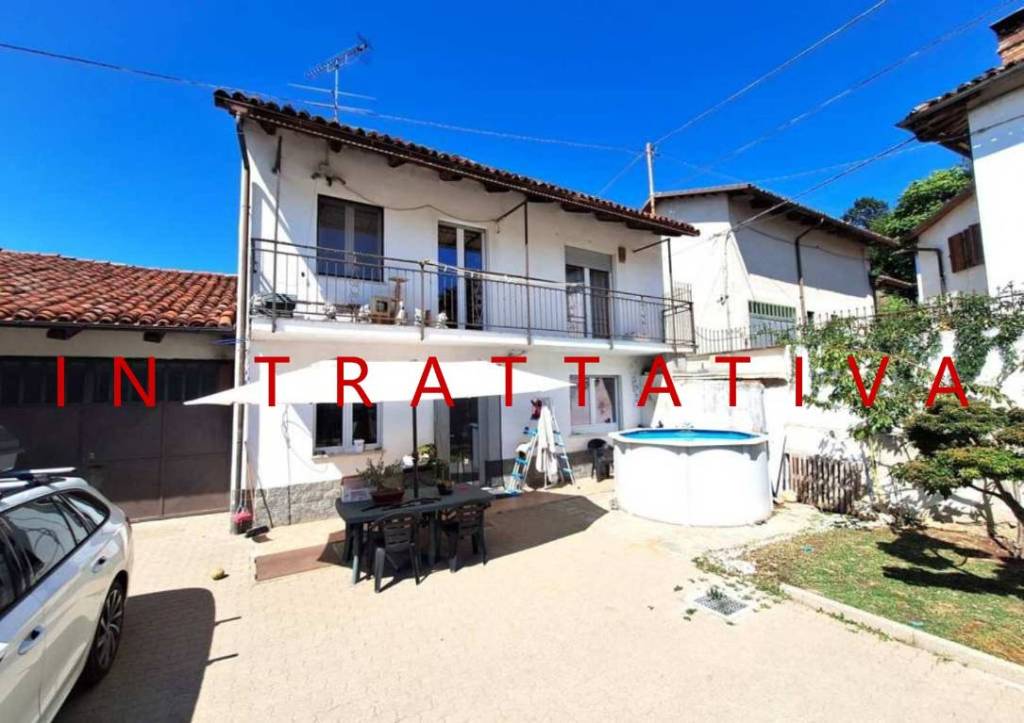casa indipendente in vendita a Cherasco
