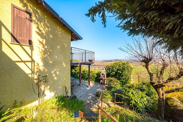 casa indipendente in vendita a Cherasco