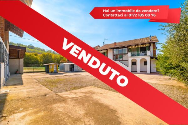 casa indipendente in vendita a Cherasco