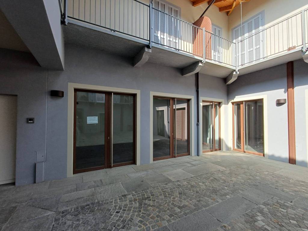 negozio in vendita a Cherasco