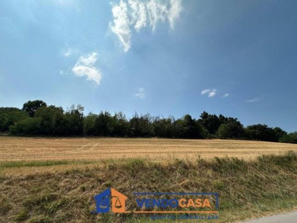 terreno edificabile in vendita a Cherasco in zona Cappellazzo