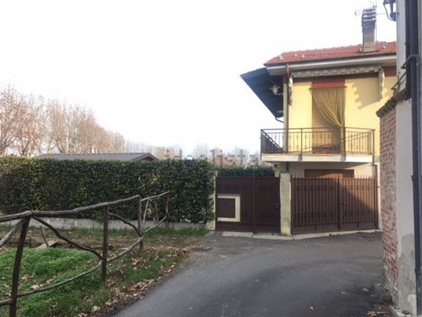 casa indipendente in vendita a Cherasco