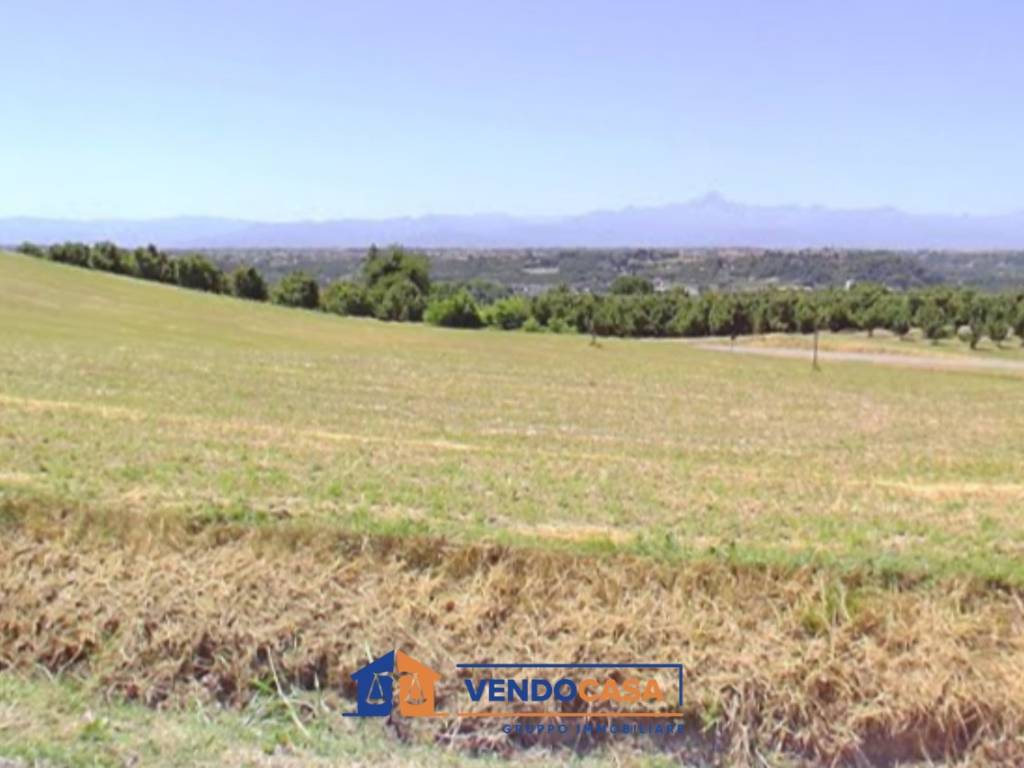 terreno agricolo in vendita a Cherasco