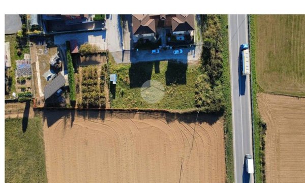 terreno agricolo in vendita a Cherasco
