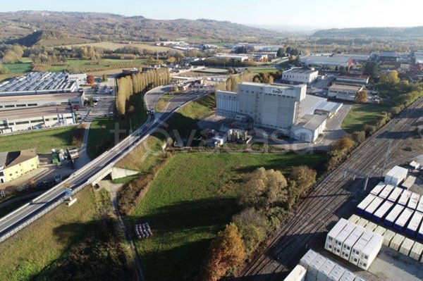 terreno edificabile in vendita a Cherasco