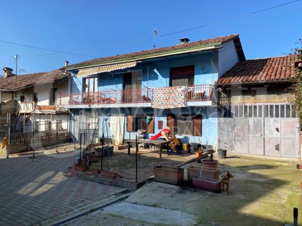 casa indipendente in vendita a Cherasco