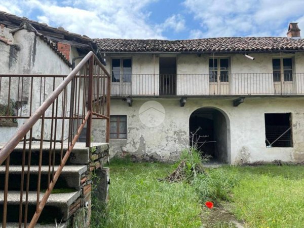 casa indipendente in vendita a Cherasco