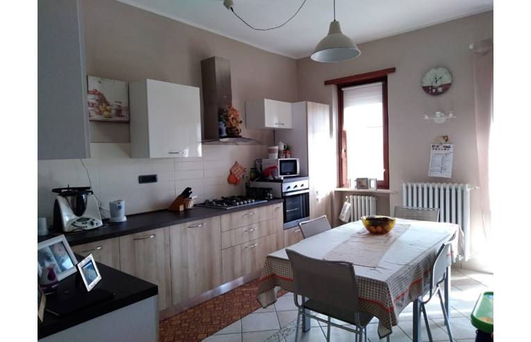 appartamento in vendita a Cherasco in zona Roreto