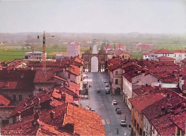 negozio in vendita a Cherasco