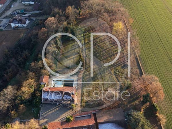 negozio in vendita a Cherasco in zona Cappellazzo