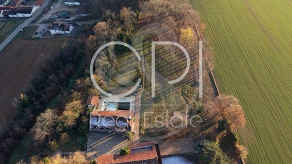 negozio in vendita a Cherasco in zona Cappellazzo