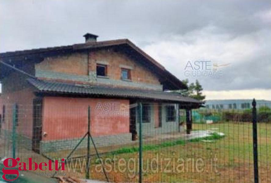 casa indipendente in vendita a Cherasco