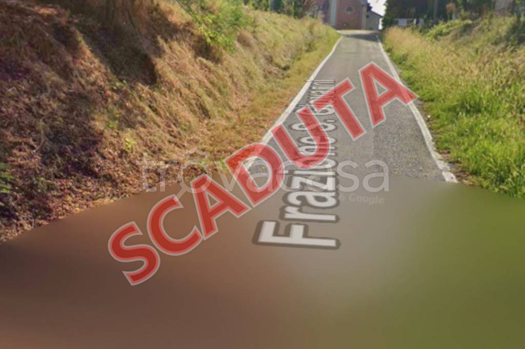 locale commerciale in vendita a Cherasco in zona San Giovanni