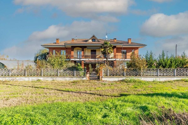 ufficio in vendita a Cherasco