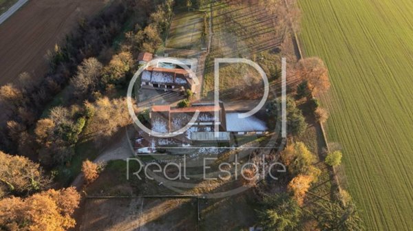 negozio in vendita a Cherasco in zona Cappellazzo