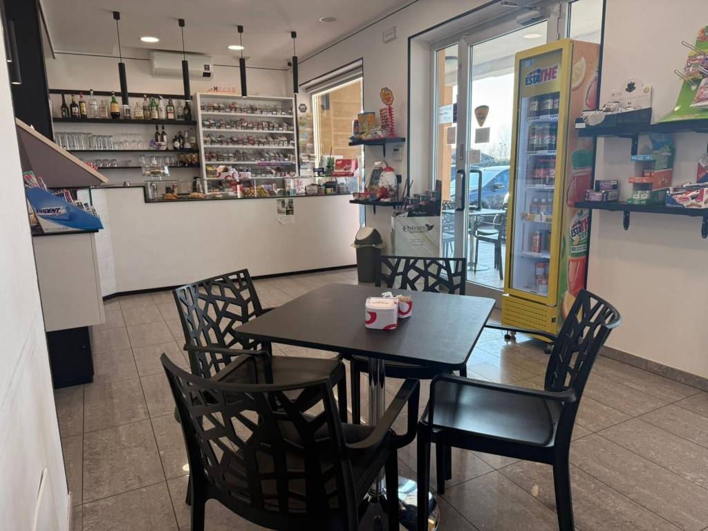 negozio in vendita a Cherasco