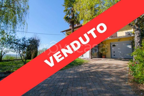 casa indipendente in vendita a Cherasco in zona San Bartolomeo