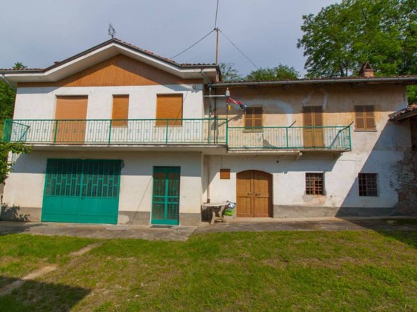 casa indipendente in vendita a Cherasco