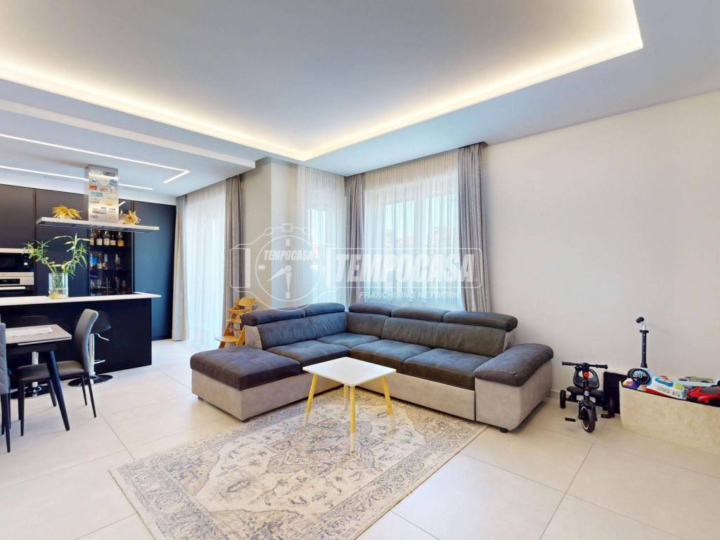 appartamento in vendita a Cherasco in zona Roreto