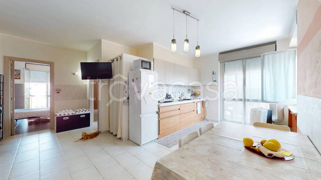 appartamento in vendita a Cherasco in zona Roreto