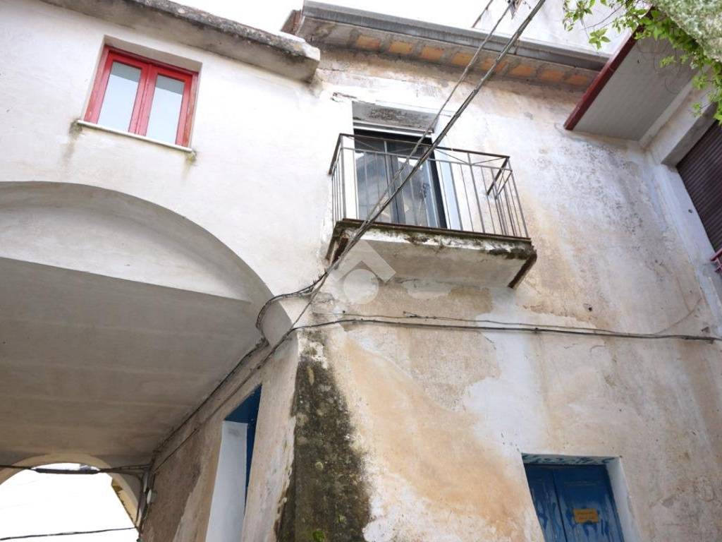 appartamento in vendita a Montecorvino Pugliano in zona Pugliano